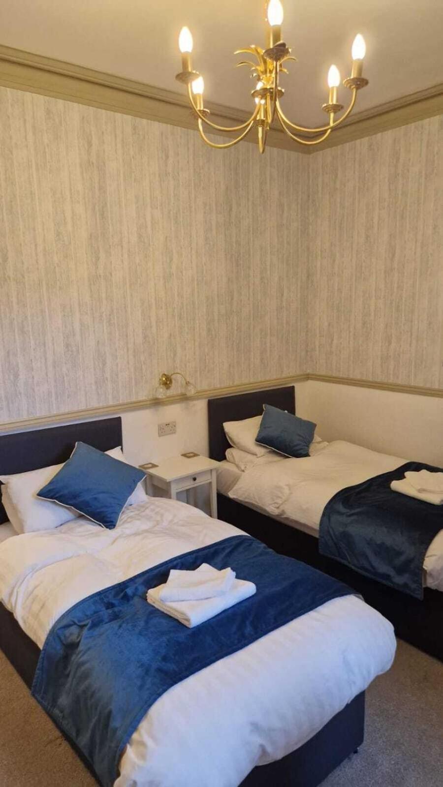 The Abbotsford Hotel คาลเลนเดอร์ ห้อง รูปภาพ